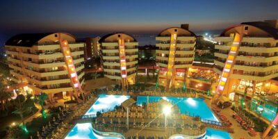 Familienurlaub: Alaiye Resort & Spa